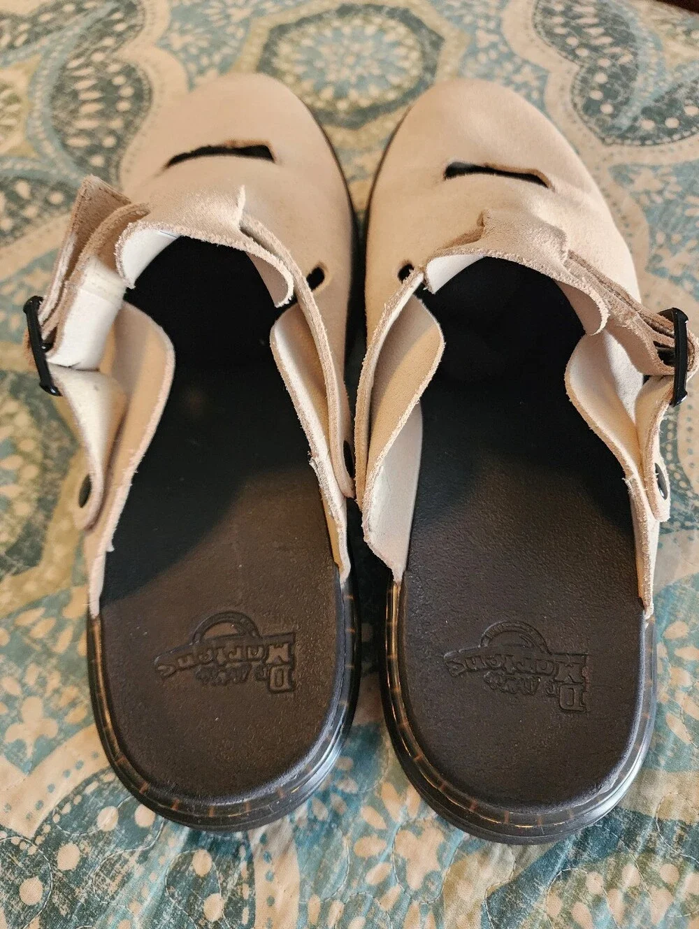 Dr Martens Carlson Suede Mules Sand Clogs Sandals Mens 13 EUC Convertible Strap